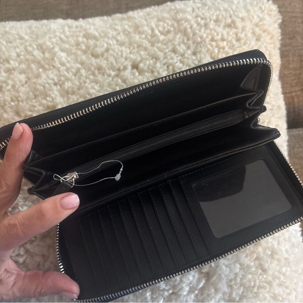 Michael Kors Large Black Multi Pocket Wallet With… - image 2